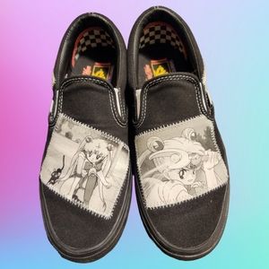 Vans x Sailor Moon Classic Skate Slip-On Black and White M9 W10.5